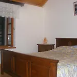 Holiday Getaway Caric